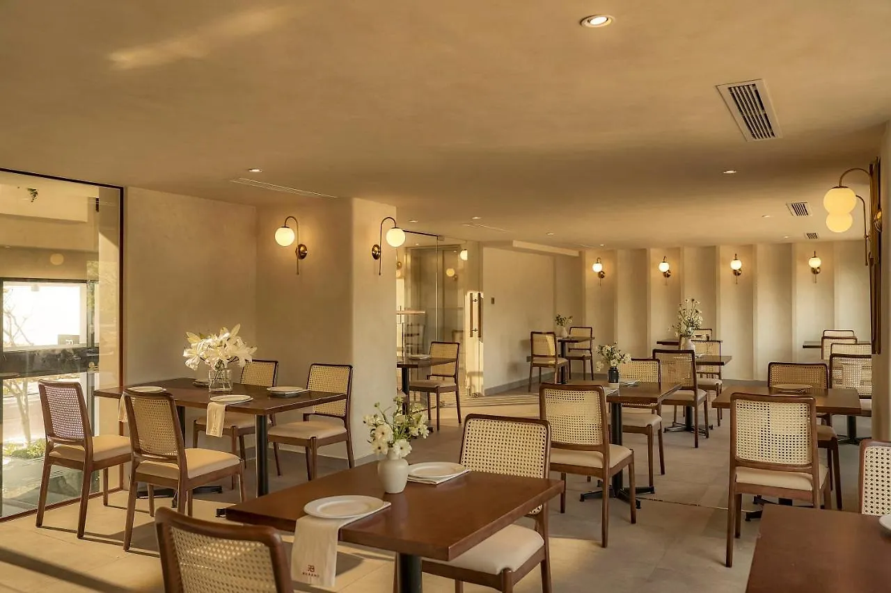 Rubens Boutique Hotel Phan Thiet 0*,